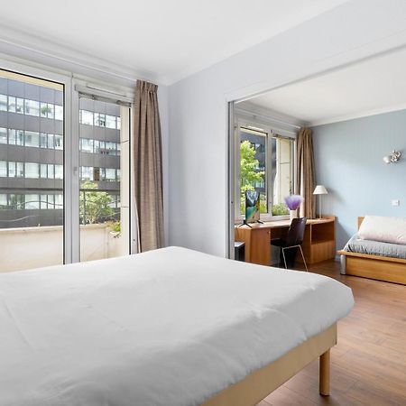 Grand Appartement Avec Balcon - Proche Parc Des Expo - Parking Privee Issy-les-Moulineaux Extérieur photo